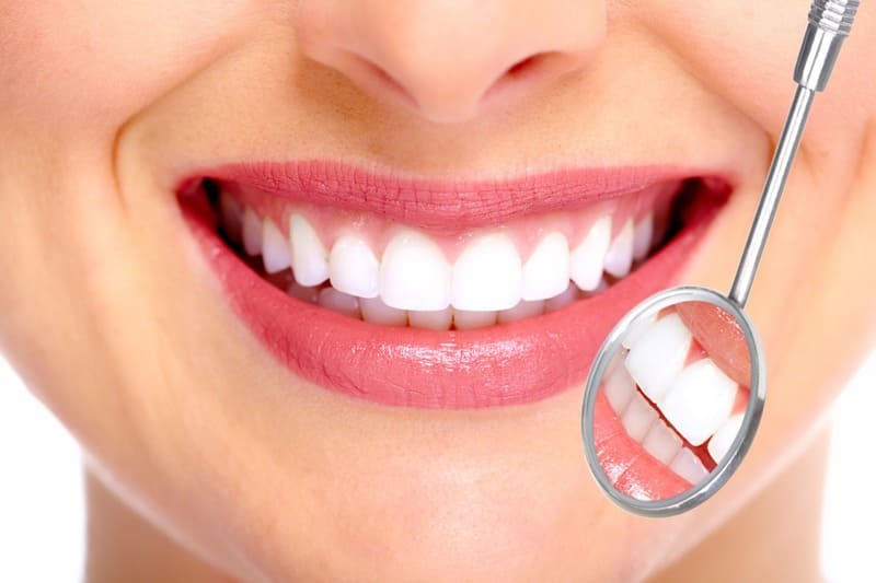 歯茎の美しさを引き立て、健康な口腔環境へ