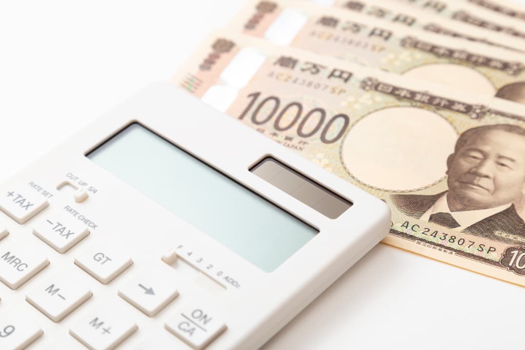マウスピース矯正で受け口を治す際にかかる費用イメージ