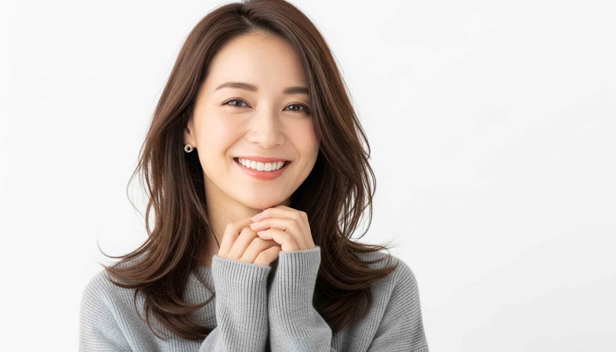 定期的にホワイトニングをしている女性